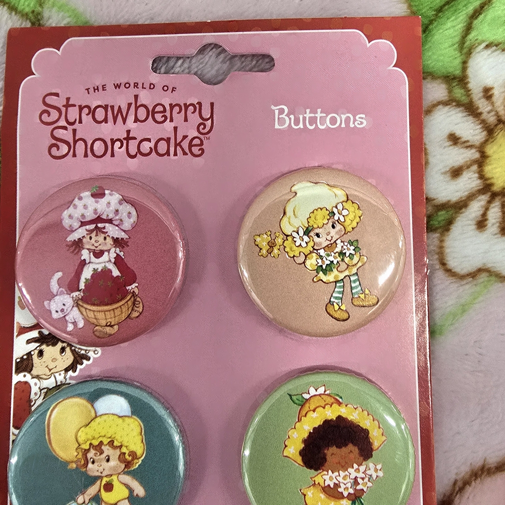 Strawberry Shortcake Button Set